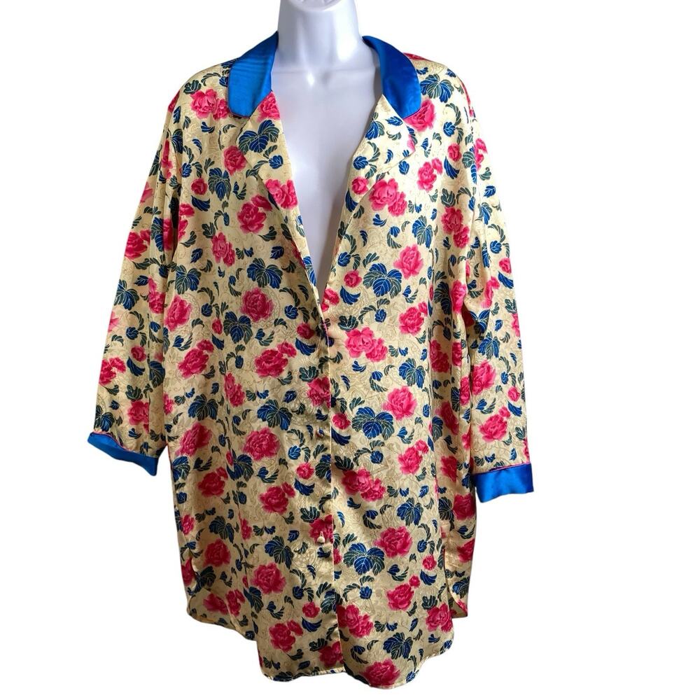 Vintage Etienne Women's Floral Satin Sleep Shirt Size M‎ Retro 70’s Mrs. Roper